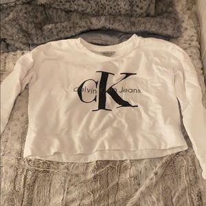 Calvin Klein slightly cropped sweatshirt